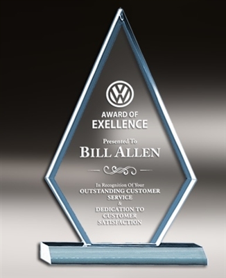 cp26mblluciteawardmedium512.jpg Lucite Award 5-1/2" - Image 1
